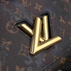 Louis Vuitton  PETITE MALLE - Image 8