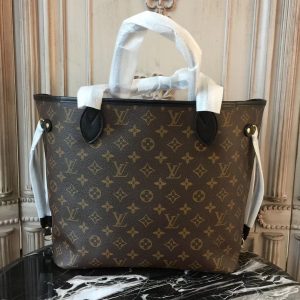 Louis Vuitton Neverfull Bag - Image 3