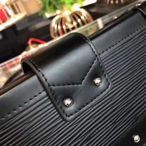 Louis Vuitton Supreme Petite Malle - Image 4