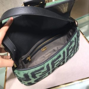 Fendi Baguette Bag - Image 6