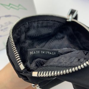 Prada pocket - Image 5