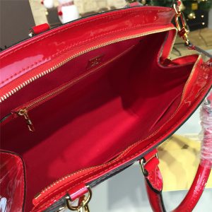 LOUIS VUITTON BREA MM - Image 10