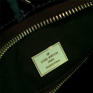LOUIS VUITTON BREA MM - Image 8