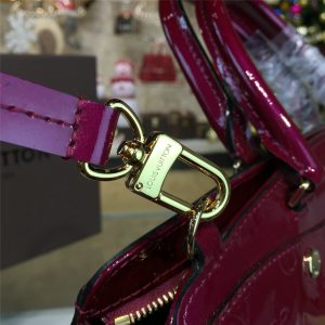 LOUIS VUITTON BREA MM - Image 8