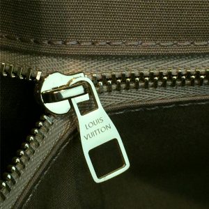 LOUIS VUITTON BREA MM - Image 9