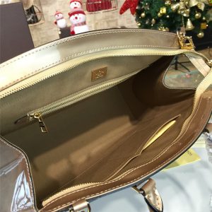 LOUIS VUITTON BREA MM - Image 11