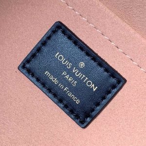 Louis Vuitton CYMKA ON MY SIDE - Image 4