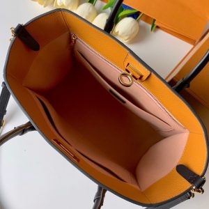 Louis Vuitton CYMKA ON MY SIDE - Image 3