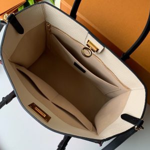 Louis Vuitton CYMKA ON MY SIDE - Image 3