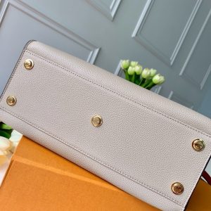 Louis Vuitton CYMKA ON MY SIDE - Image 8