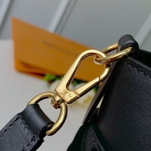 Louis Vuitton CYMKA ON MY SIDE - Image 6