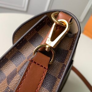 Louis Vuitton CROSSBODY - Image 5