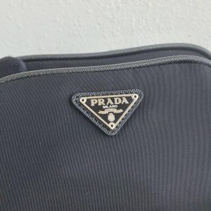 Prada Pocket - Image 6
