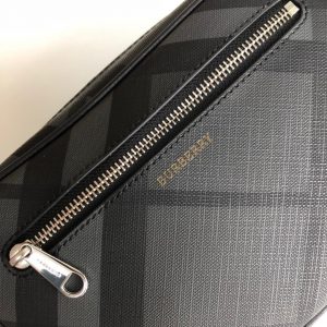Burberry Clutch - Image 8
