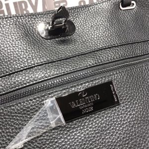 Valentino Handbag Large - Image 5