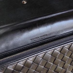 Bottega Veneta Clutch Bag - Image 4