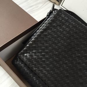 Bottega Veneta shoulder bag - Image 9