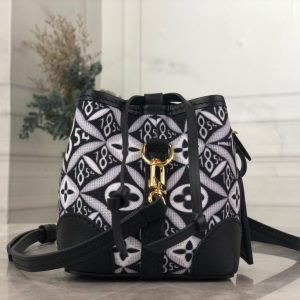 Louis Vuitton NEONOE - Image 9