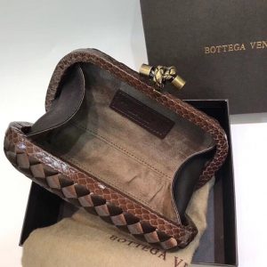 Bottega Veneta Clutch Bag - Image 6