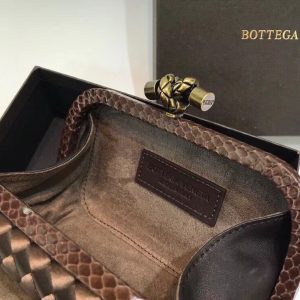 Bottega Veneta Clutch Bag - Image 4