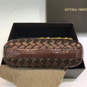 Bottega Veneta Clutch Bag - Image 3