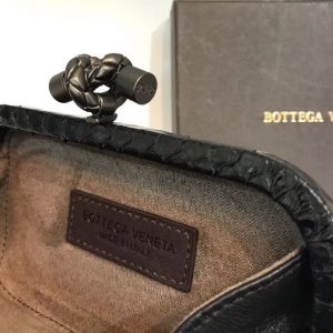 Bottega Veneta Clutch Bag - Image 4