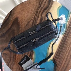 Bottega Veneta shoulder bag - Image 8