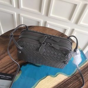 Bottega Veneta shoulder bag - Image 9