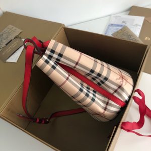 Burberry Bucket bag - Image 4