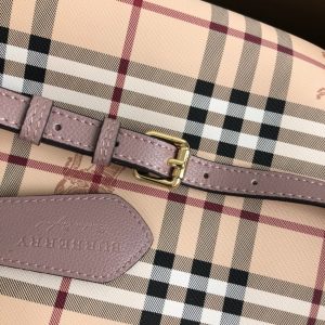 Burberry Bucket bag - Image 6