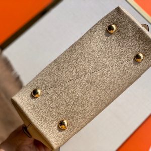 LOUIS VUITTON Alma - Image 8