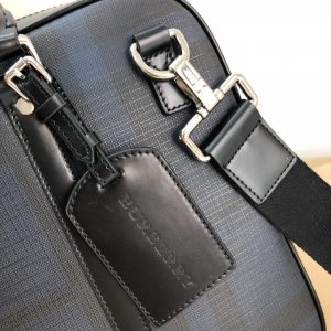 Burberry Briefcase - Image 7