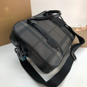 Burberry Briefcase - Image 9