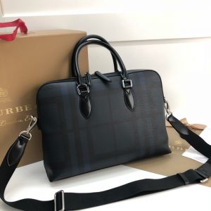 Burberry Briefcase - Image 9