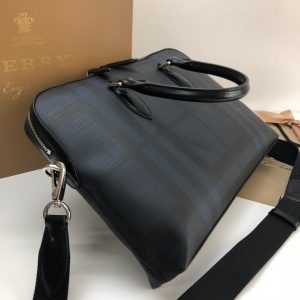Burberry Briefcase - Image 8