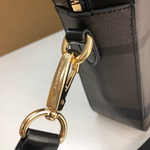 Burberry Briefcase - Image 7