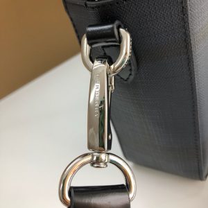 Burberry Briefcase - Image 7