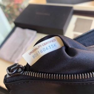 Bottega Veneta Clutch Bag - Image 7