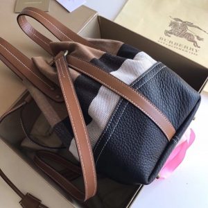 Burberry Bucket bag - Image 5