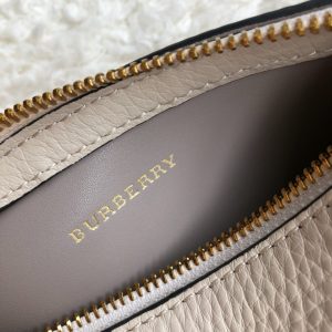 Burberry Barrel Bag - Image 4