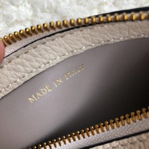 Burberry Barrel Bag - Image 3