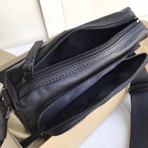 Burberry Briefcase - Image 5