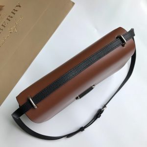 Burberry D-ring Bag - Image 9