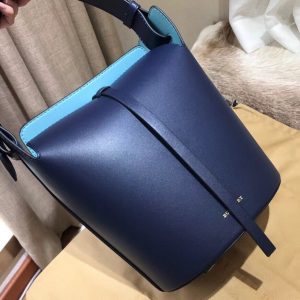 Burberry Bucket bag - Image 9