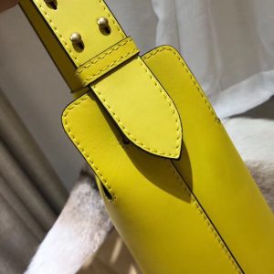 Burberry Bucket bag - Image 7