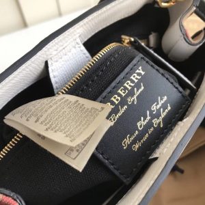 Burberry Banner - Image 3