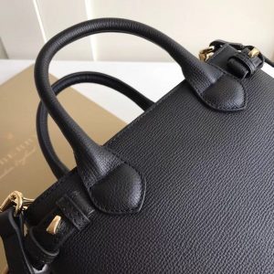 Burberry Banner - Image 9