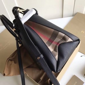 Burberry Banner - Image 7