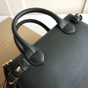 Burberry Banner - Image 9