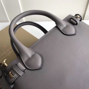 Burberry Banner - Image 9